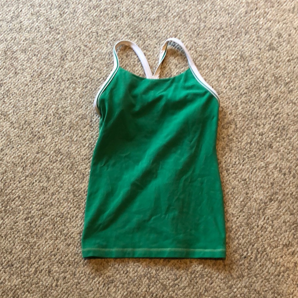 Lululemon Kelly green workout tank top size 4
